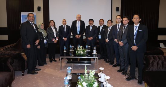 استكمالا لأجندة أعمال AFI Aviation Week 2026.. وزير الطيران المدنى يعقد سلسلة لقاءات ثنائية مع رؤساء المنظمات الدولية والوفود المشاركة لتعزيز التعاون بمجال النقل الجوي.. الحفني: اللقاءات منصة مهمة لتوحيد الرؤى