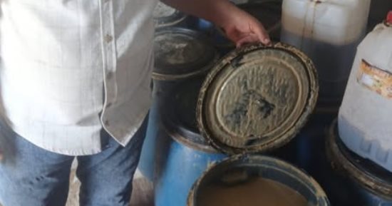 ضبط طن ونصف مواد غذائية وأكثر من 10 آلاف عبوة مجهولة المصدر بكفر الشيخ