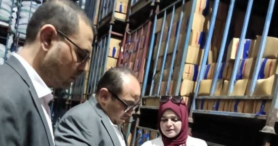ضبط 1.8 طن مواد غذائية وخضراوات مجمدة غير صالحة بحملة رقابية بالشرقية