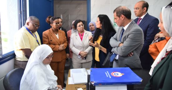 نائب وزير الصحة تستقبل وزيرة الصحة العامة بمدغشقر وتستعرض تجربة مصر فى الرعاية الصحية