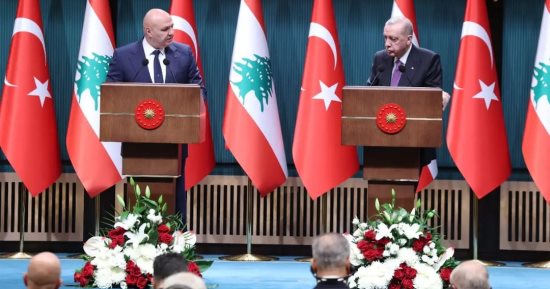 الرئيس اللبناني يختتم زيارته إلى تركيا ويعود إلى بيروت