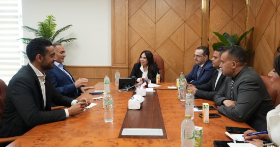 وزيرة الإسكان تعقد سلسلة اجتماعات مع عدد من شركات التطوير والتسويق العقاري 