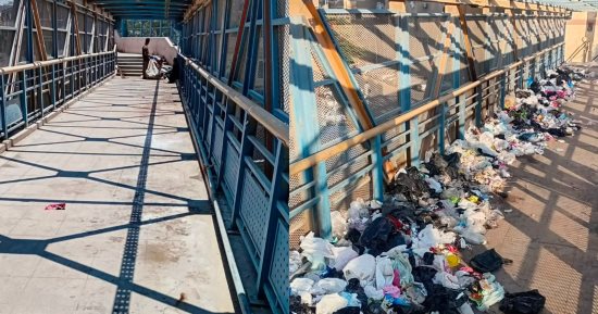  رفع القمامة من سلم مشاة المصانع بالعمرانية وشارع كمال حمزة بالمنيرة 