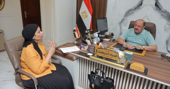 نقيب النقل البرى في حوار لـ"اليوم السابع": إطلاق مشروع جديد لإحياء التاكسي بشوارع القاهرة قريبا.. البداية بـ200 سيارة مزودة بكاميرات مراقبة وشاشات عرض لضمان أمان الراكب.. ونتحرك لإنشاء شعبة لعمال الدليفري