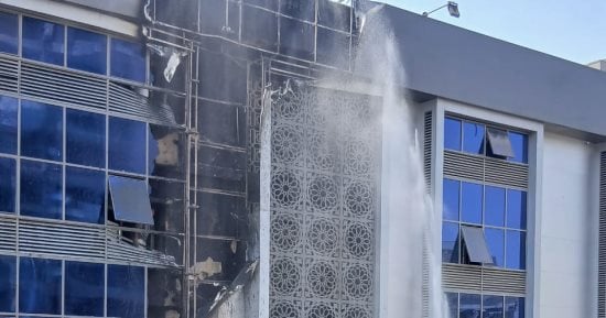 ماس كهربائى يشعل حريقًا بمستشفى التأمين الصحى بمدينة نصر.. التفاصيل