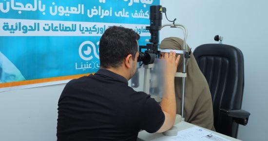 "صناع الخير" تجري 54 عملية جراحة «عيون» للحالات المستحقة في البحيرة وقنا