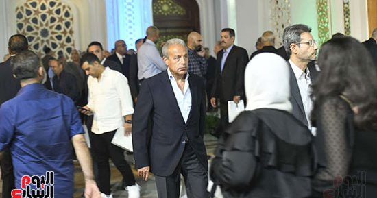 الخطيب وجمال علام والدرندلى وأبو ريدة يقدمون واجب العزاء فى الدهشورى حرب