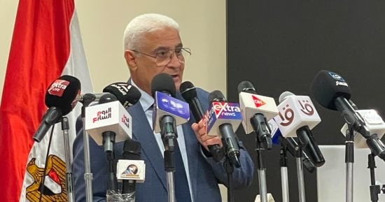 170 خدمة تأمينية تقود التحول الرقمي في التأمينات.. 8.6 مليون مواطن استفادوا من المنظومة الجديدة خلال 4 أشهر.. جمال عوض: لا توجد أزمة سيستم وما نواجهه تحديات طبيعية في مشروع ضخم.. لا مكان لمقصر في خدمة المواطنين