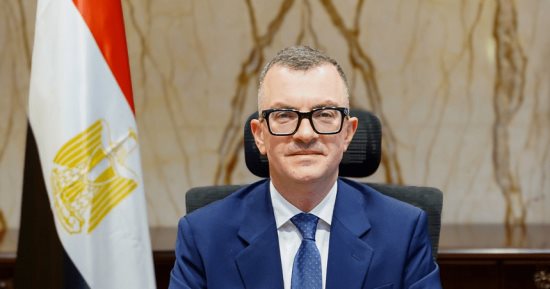 كيف تراهن مصر على السيارات الكهربائية لقيادة اقتصاد المستقبل؟