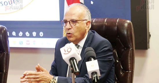 ‎وزير الرى: دراسات علمية متكاملة لتحديد المواقع الأكثر ملائمة لإنشاء المماشي وتطوير الواجهات النيلية