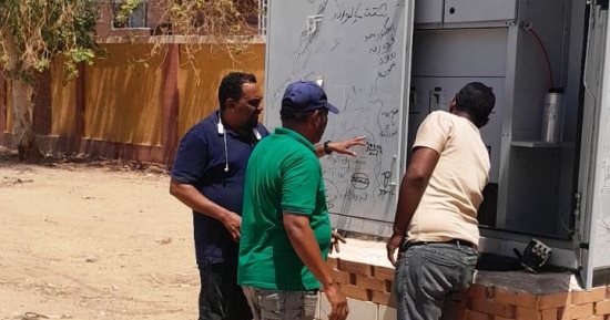 صيانة ورفع كفاءة الإنارة العامة بنصر النوبة فى أسوان