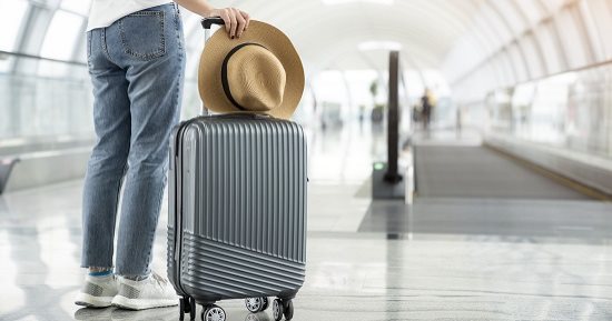 تفسير حلم السفر إلى مكان مألوف.. تحول وبدايات جديدة فى الحياة