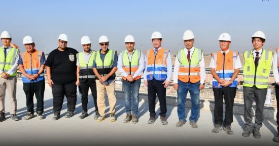 الخط الرابع للمترو يستقبل نائب وزير الخارجية اليابانى بالورشة الرئيسية