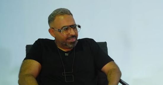محمد عدوية يطرح ألبومه الجديد على مرحلتين.. 5 أغانى للصيف و5 للشتاء