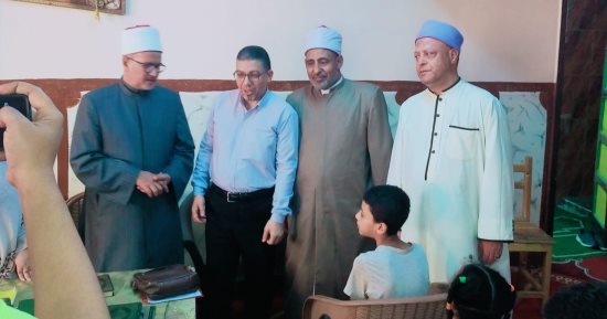 مدير أوقاف سوهاج يتابع فعاليات البرنامج الصيفي للطفل بمسجد القطب
