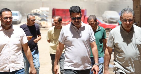 رئيس مياه القليوبية يتفقد شوارع منطقة منطى ومحطة الصرف الصحي بأم بيومى