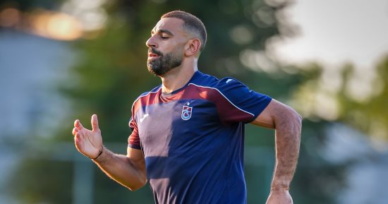 محمد صلاح يخوض تدريبه الأول من طرابزون سبور.. صور