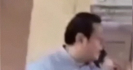 ضبط شخص أوقف السيارات في أسيوط بملابس شبيهة بالشرطة.. والكشف عن حالته الصحية