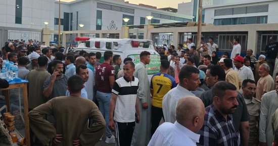 بحر البقر بالشرقية تستعد لتشييع 6 من أبنائها لقوا مصرعهم بحادث الإسماعيلية