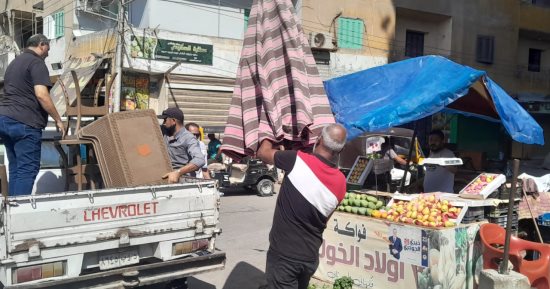 محافظ الدقهلية يتابع حملة إزالة إشغالات بسوق كفر البدماص وشارع الدراسات بالمنصورة