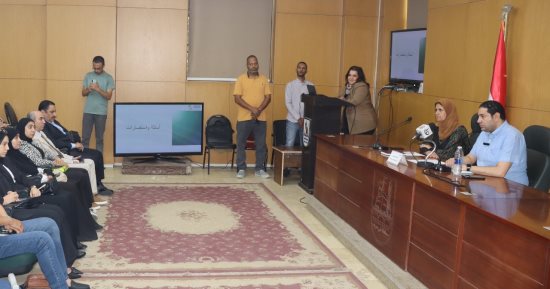 نائب محافظ بني سويف يشهد ندوة تعريفية بمبادرة المشروعات الخضراء الذكية