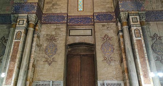 تحفة معمارية تنتمي للقرن الـ20.. شموخ مسجد الرفاعي 