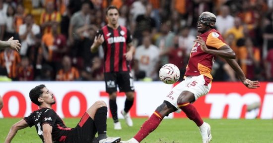 برشلونة يستهدف أوسيمين بعد لفت الأنظار مع جالاتا سراي التركي