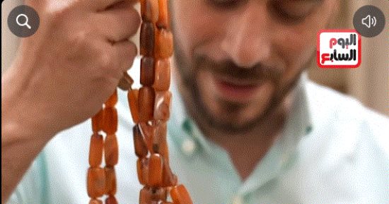 سبحة السيدة نفيسة.. قطعة من التراث ومشاعر روحانية فى قلب القاهرة