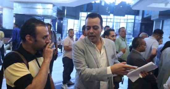 لجنة الحج والعمرة بنقابة الصحفيين تبدأ تسجيل الزملاء للسحب على عمرات مجانية.. صور