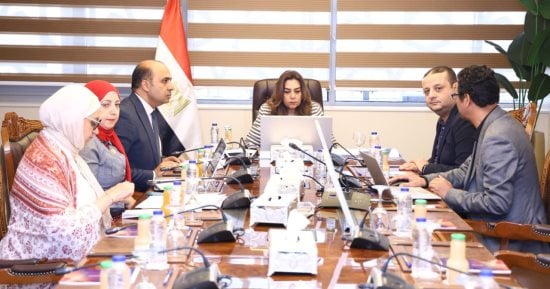 منال عوض: لا تراخيص لتداول المخلفات دون استيفاء الاشتراطات