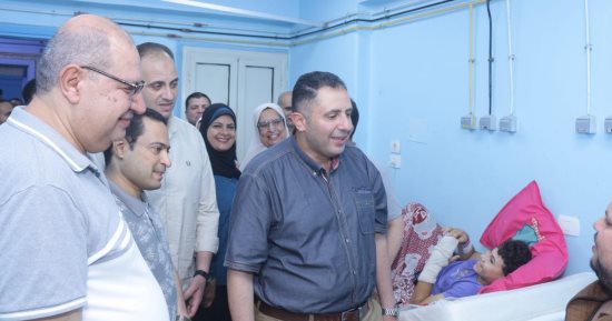 محافظ دمياط يتفقد مستشفى دمياط العام ويتابع سير العمل والخدمات المقدمة للمرضى