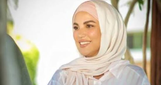 3 أفلام و4 مسلسلات ظهرت فيهم درة بالحجاب قبل "الست لما"