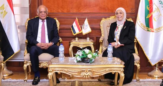 رئيسة النيابة الإدارية تستقبل رئيس مجلس النواب الأسبق للتهنئة بتوليها رئاسة الهيئة