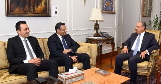 وزير الخارجية يستقبل خالد البلشي نقيب الصحفيين ورئيس لجنة الشؤون العربية محمد السيد الشاذلي.. ويشيد بالدور الوطني للصحافة المصرية.. الاتفاق على جائزة للصحافة الخارجية برعاية الوزارة