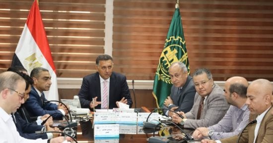 محافظ القليوبية: جدول أسبوعى لتنظيم استقبال حالات الإسعاف والمصابين بالمستشفيات
