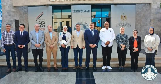 مصطفى زمزم رئيسًا لمجلس أمناء المدينة الشبابية والرياضية بالأسمرات
