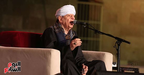 ياسين التهامي يصنع حالة استثنائية على مسرح القلعة وسط تفاعل جماهيري كبير