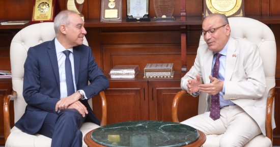 رئيس الاستعلامات يبحث مع سفير تركيا تعزيز التعاون الإعلامي بين مصر وأنقرة