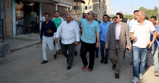 محافظ الإسماعيلية يوجه بإزالة الإشغالات والتصدى لمخالفات البناء