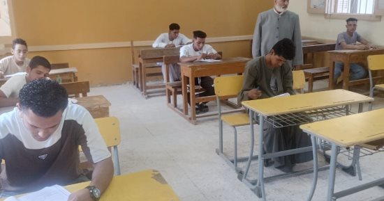 الهدوء يسود امتحانات الدور الثانى للشهادة الثانوية الأزهرية بسوهاج