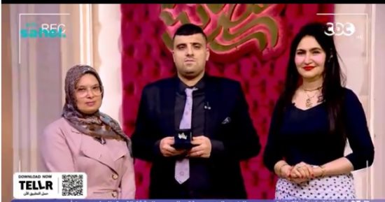 هبة عبد الفتاح تكرم والدة بطل من ذوى الهمم بقلادة ذهبية فى جوهرة مصرية.. هالة صالح: ابنى تحدى التوحد وحقق حلمه بحفظ القرآن والانضمام لنقابة القراء ..وتهدى قائدة فرقة سنبلة للإنشاد درع الموهوبين والمبدعين