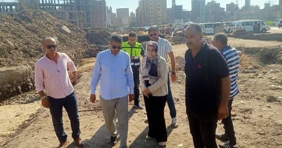نائب محافظ الدقهلية يتفقد الأعمال الجارية فى إنشاء موقف جديلة الحضارى