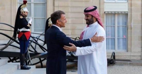 ماكرون: زيارة ولى العهد السعودى إلى فرنسا تشكل محطة مهمة