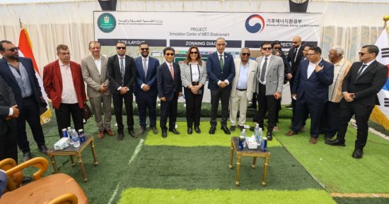 وزيرة البيئة ومحافظ الجيزة يفتتحان مشروعا لبناء القدرات فى إدارة المخلفات الصلبة