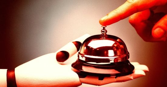 أزمة فى عيادات بريطانيا.. نظام الاستقبال الآلى يعجز عن فهم لكنات المرضى