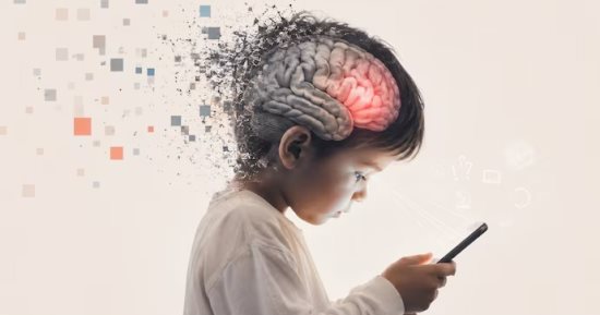 دراسة: تعرض الأطفال للشاشات بسن مبكرة تضعف ذاكرتهم وتقلل تحصيلهم الدراسي