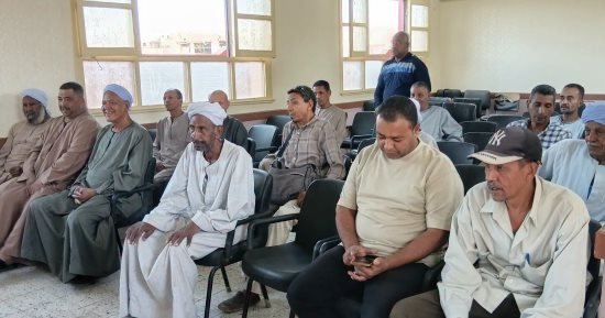 لقاء مفتوح مع أهالى الدبابية بإسنا لمناقشة مشكلات القرية