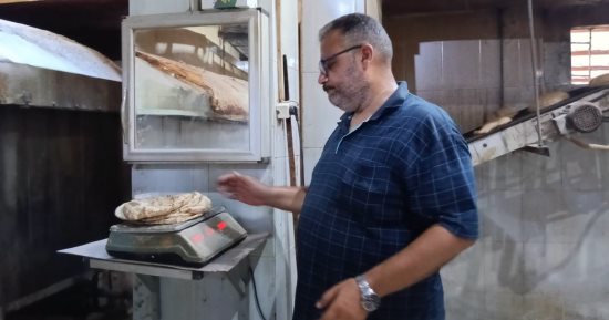 رفع 2018 طن قمامة وتحرير 112محضراً تموينياً بكفر الشيخ.. صور