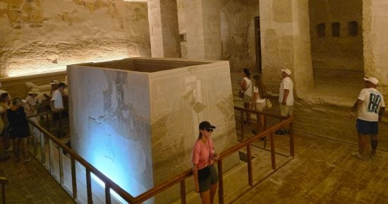 مقابر ملوك وملكات مصر القديمة تبهر زوار العالم