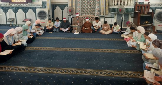 في نسخته المتميزة مساجد المنوفية تصدح بـ "اليوم العالمي للسرد القرآني" بمشاركة واسعة من الأطفال والشباب الأئمة.. ووكيل وزارة الأوقاف: 2100 مسجد على مستوى المحافظة.. و 226 ختمه للقرآن الكريم فى هذا اليوم